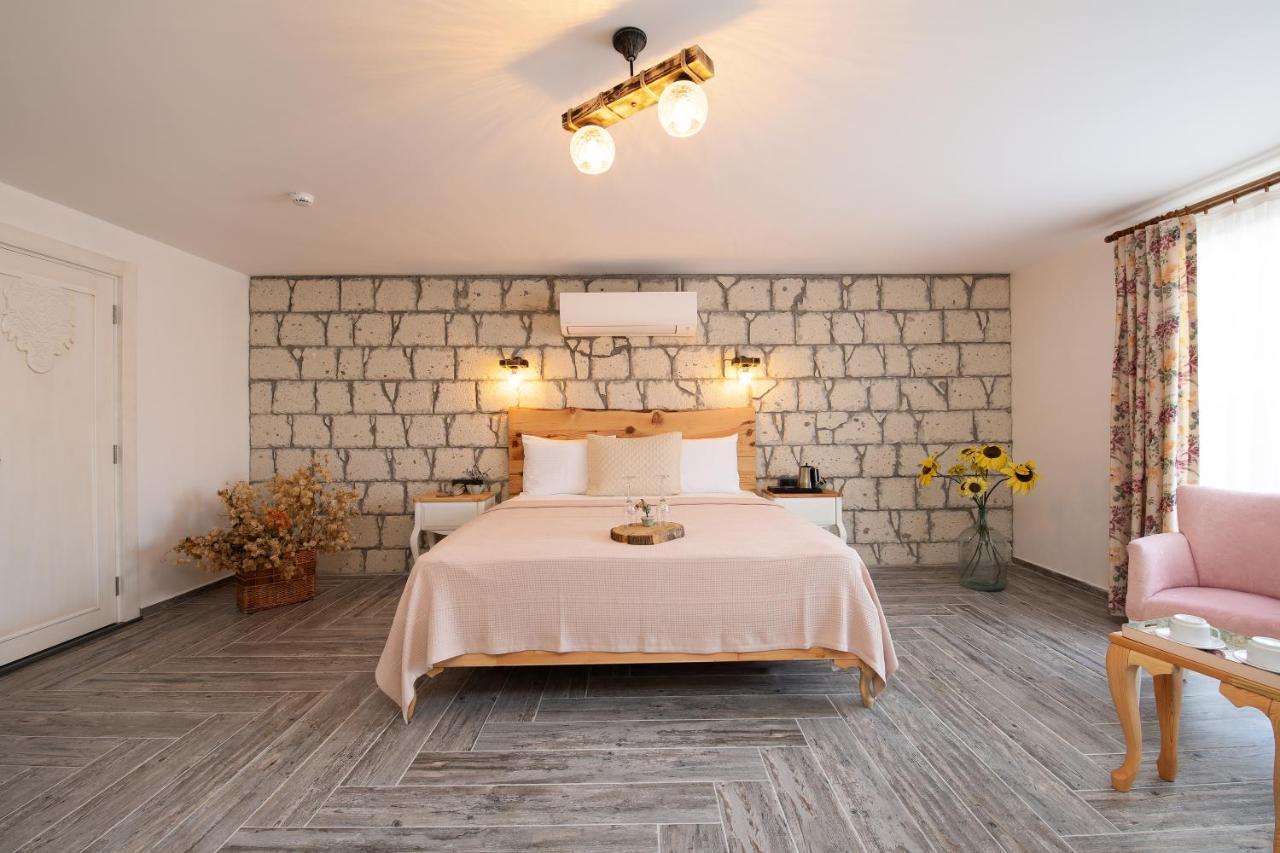 Deluxe Zimmer mit Kingsize-Bett